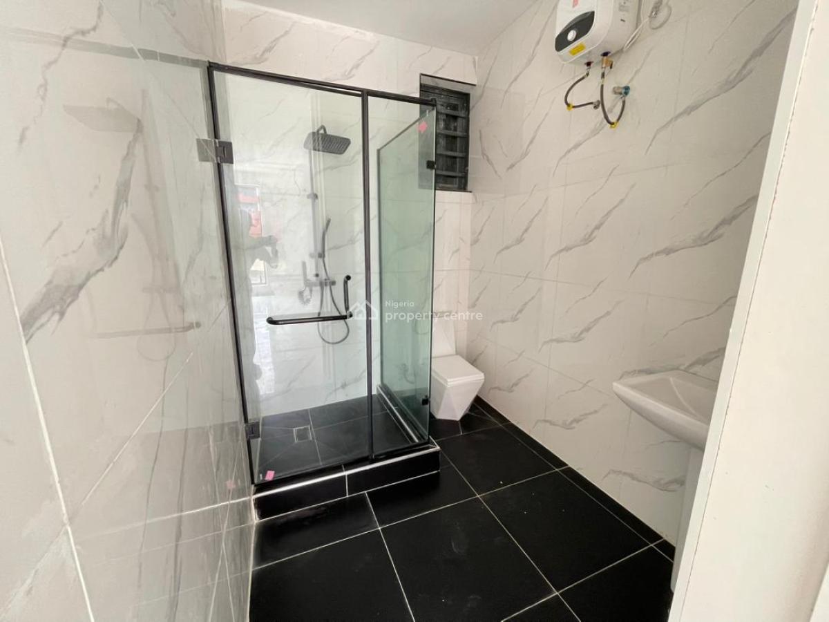 Newly Built 2 Bedroom Apartment, Lekki Phase 1, Lekki, Lagos, Block of Flats for Sale