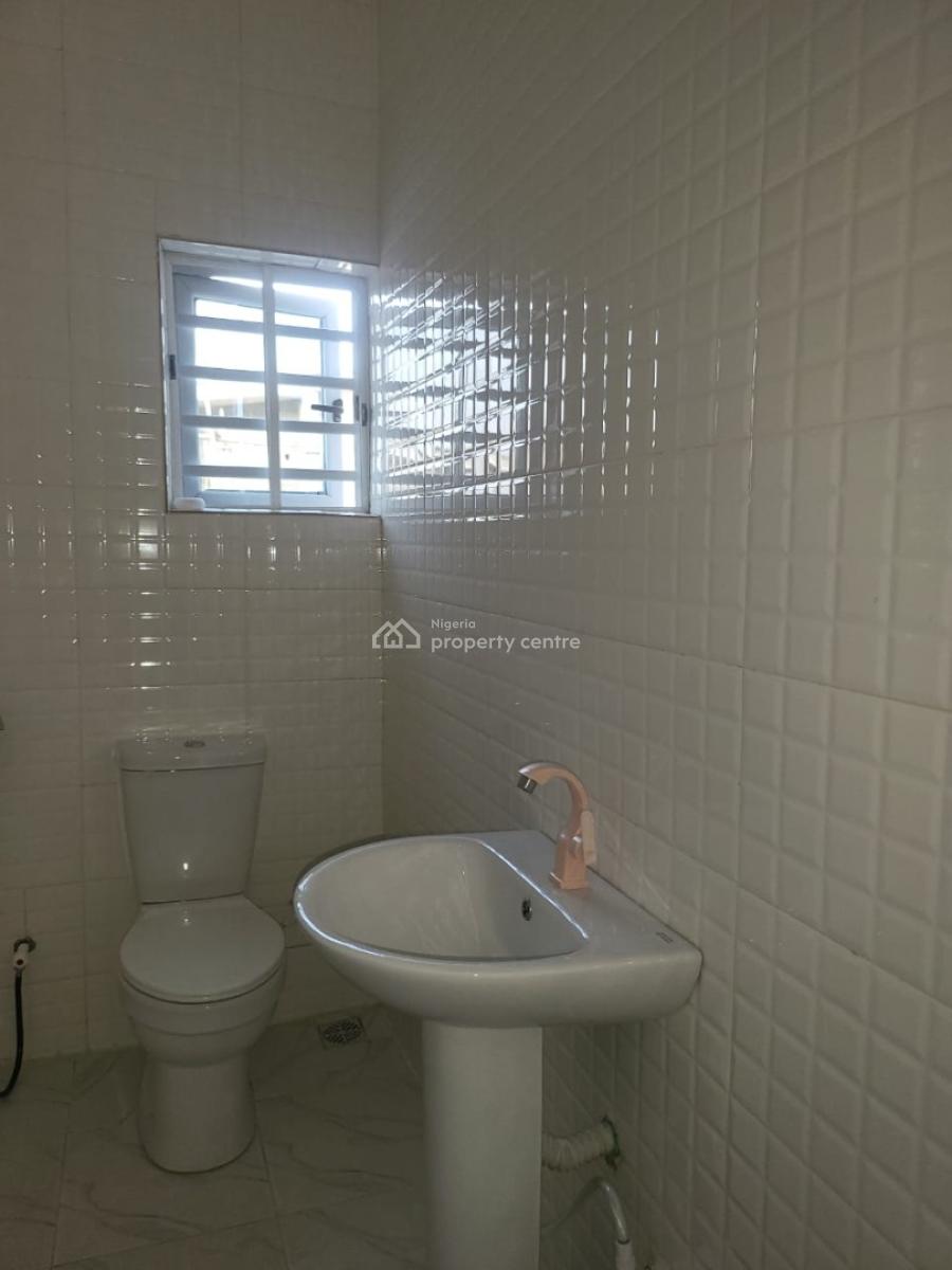 2 Bedroom Flat at Elliott Iju Ishaga Agege Ifako Ijaya Lga, Kayode Street Elliott Iju Ishaga Agege Ifako Ijaya Lga, Iju-ishaga, Agege, Lagos, Flat / Apartment for Rent