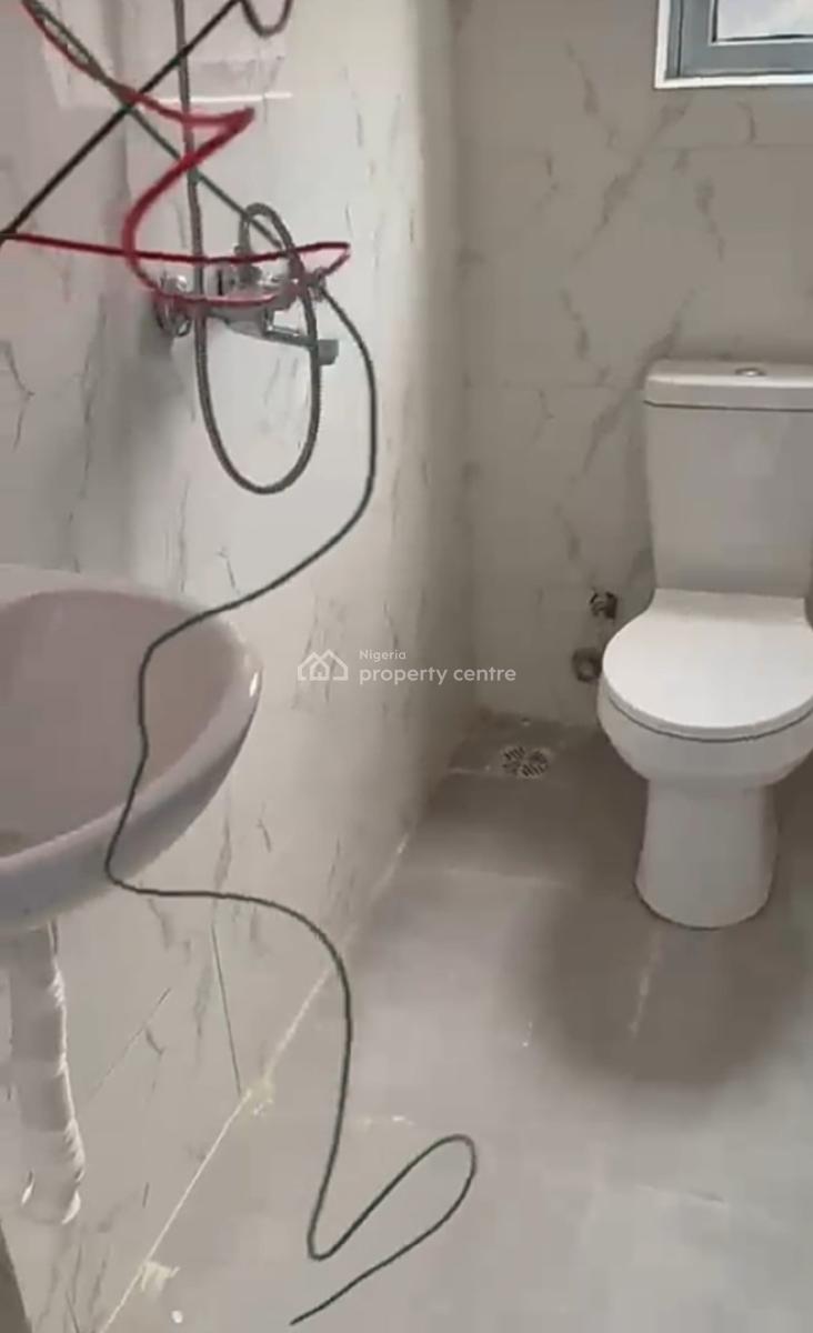 Standard Mini Flat at Victory Villa Estate Abijo { Video}, Victory Villa Estate Abijo Gra, Ajah, Lagos, Mini Flat (room and Parlour) for Rent