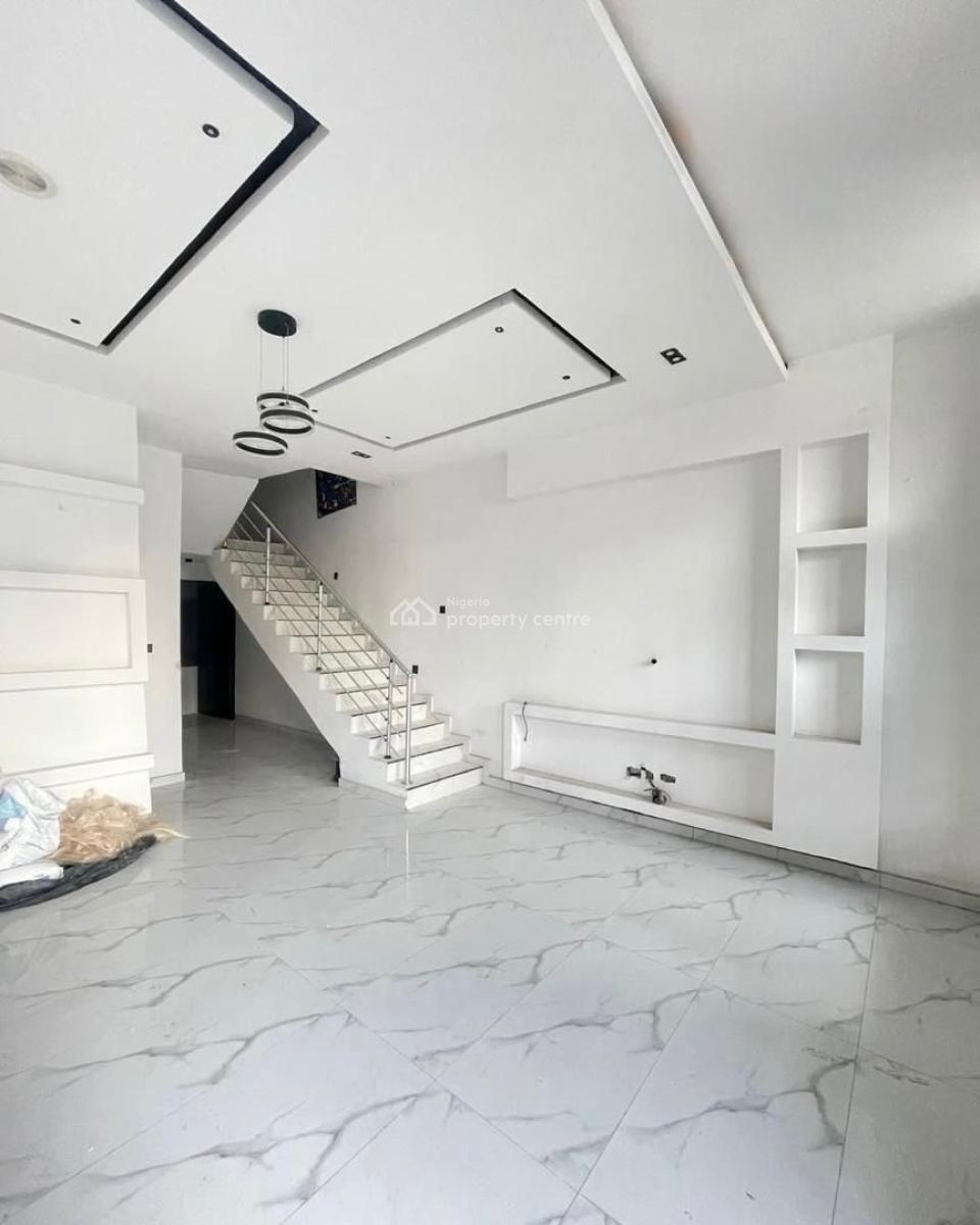 Well Maintained 5-bedroom Semi-detached Duplex with Bq, Ikate, Lekki, Lagos, Semi-detached Duplex for Rent