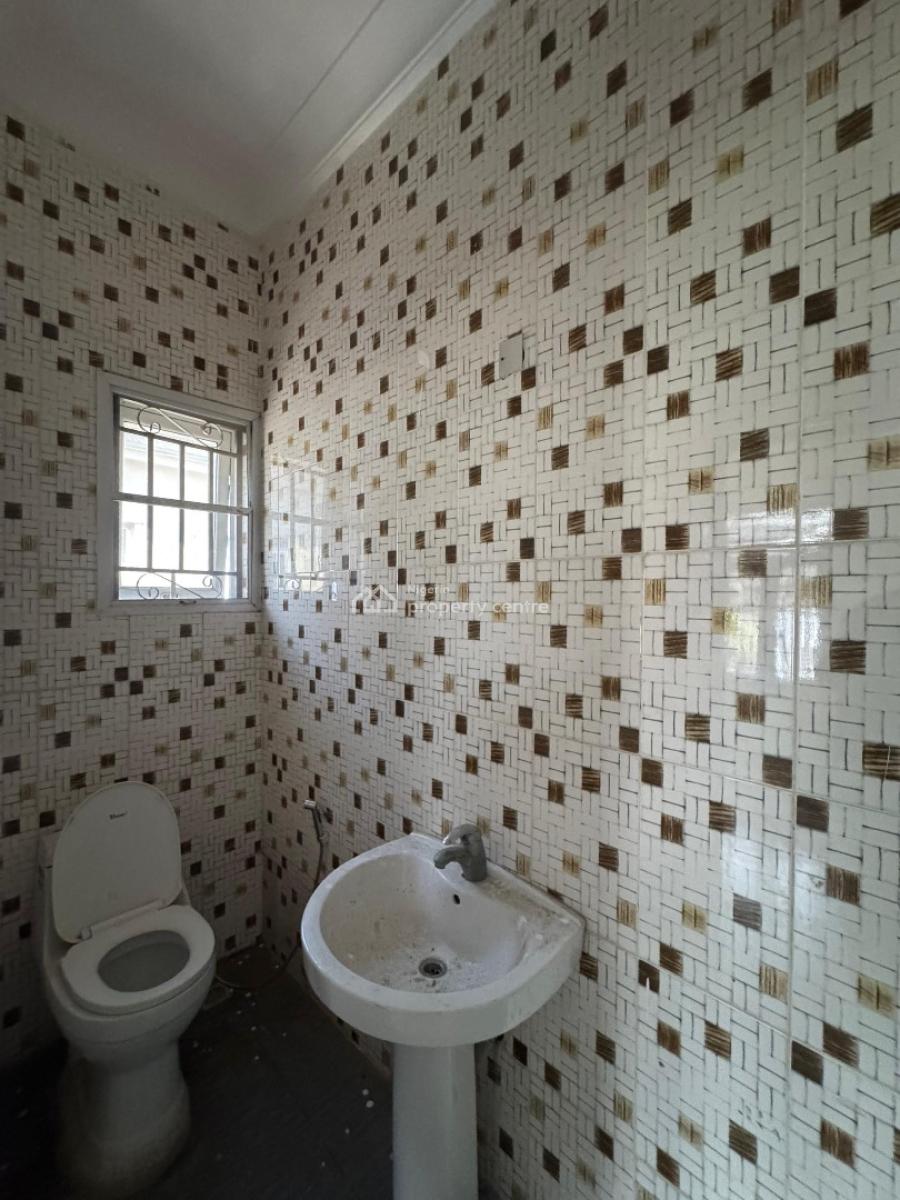 Well Maintained 5-bedroom Detached Duplex with Bq, Idado, Lekki, Lagos, Detached Duplex for Rent