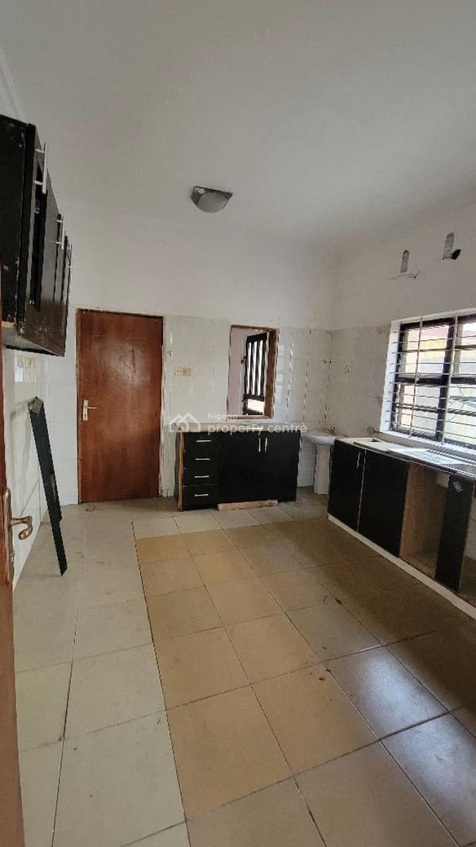 5bedroom Fully Detached House, Ikoyi Inside an Estate, Ikoyi, Lagos, Detached Duplex for Rent