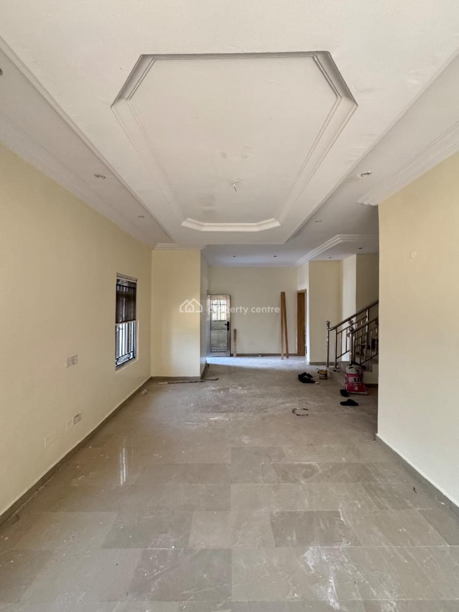 𝐌𝐀𝐈𝐍𝐓𝐀𝐈𝐍𝐄𝐃 5 𝐁𝐄𝐃𝐑𝐎𝐎𝐌 𝐃𝐄𝐓𝐀𝐂𝐇𝐄𝐃 𝐃𝐔𝐏𝐋𝐄𝐗, Idado, Lekki, Idado, Lekki, Lagos, Detached Duplex for Rent