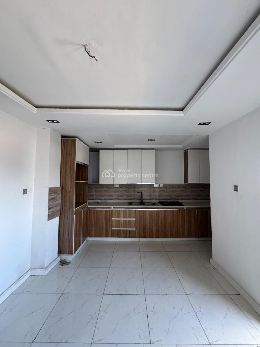 𝐌𝐀𝐈𝐍𝐓𝐀𝐈𝐍𝐄𝐃 2 𝐁𝐄𝐃𝐑𝐎𝐎𝐌 𝐀𝐏𝐀𝐑𝐓𝐌𝐄𝐍𝐓, Ikate, Lekki, Lagos, Flat / Apartment for Rent