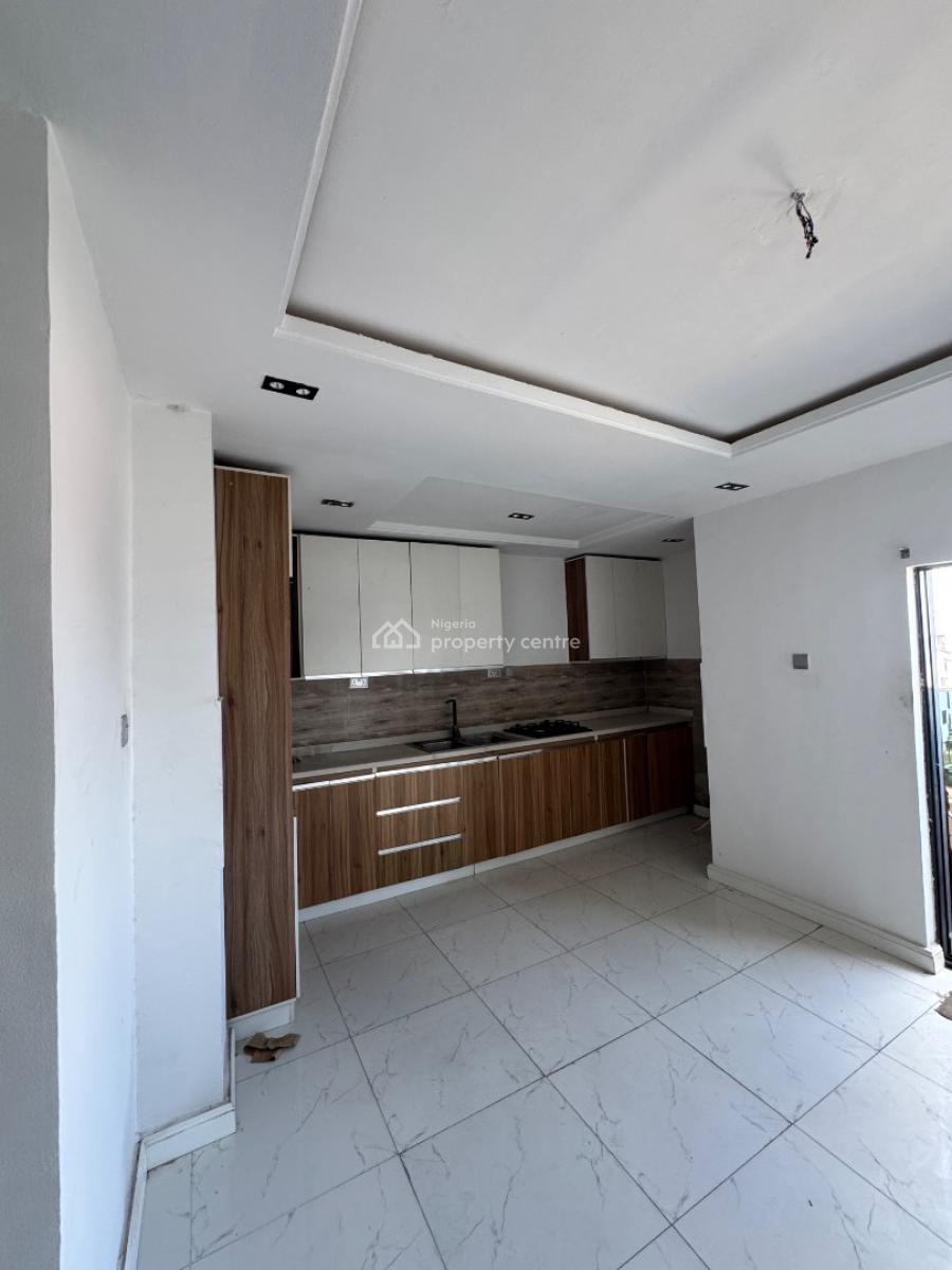 𝐌𝐀𝐈𝐍𝐓𝐀𝐈𝐍𝐄𝐃 2 𝐁𝐄𝐃𝐑𝐎𝐎𝐌 𝐀𝐏𝐀𝐑𝐓𝐌𝐄𝐍𝐓, Ikate, Lekki, Lagos, Flat / Apartment for Rent