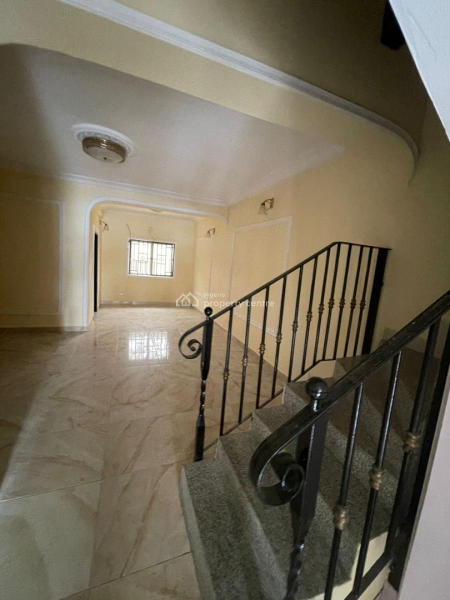 Commercial Or Residential 4bedroom Terrace Duplex with Bq and Pool, Lekki Phase 1, Lekki, Lagos, Terraced Duplex for Rent