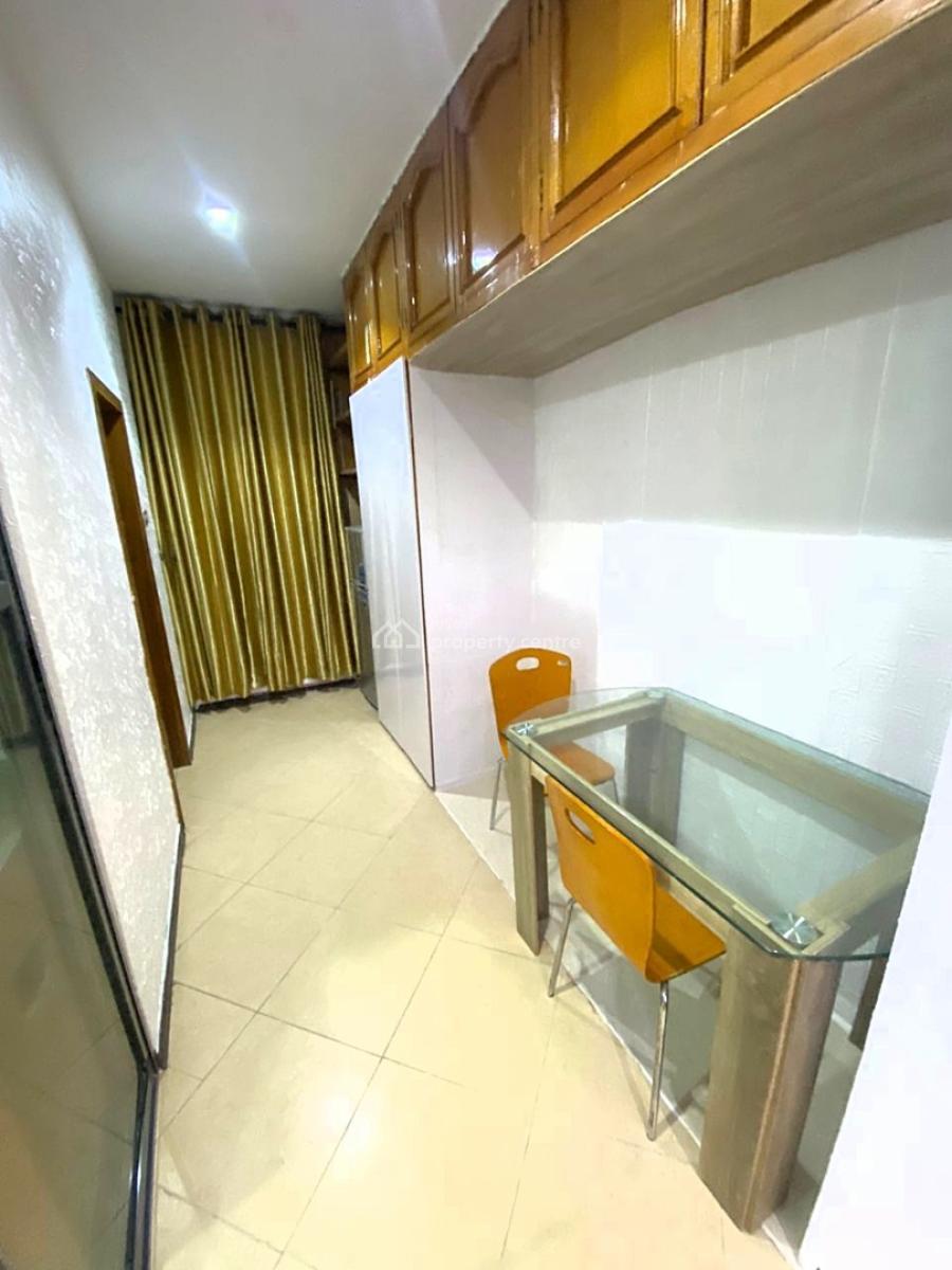 Beautifully Furnished and Serviced Luxury Studio Apartment, Magodo Phase 2 Shangisha, Gra Phase 2, Magodo, Lagos, Self Contain (single Rooms) Short Let