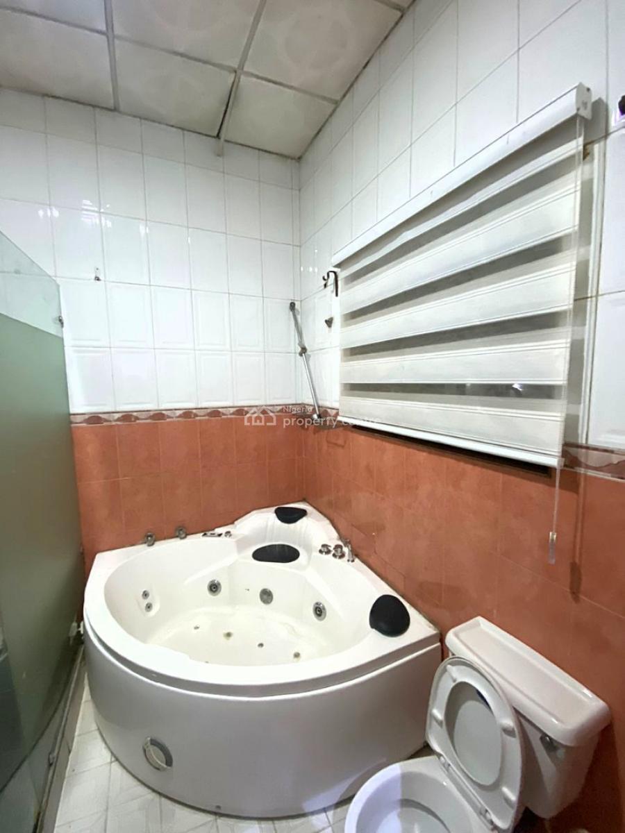 Beautifully Furnished and Serviced Luxury Studio Apartment, Magodo Phase 2 Shangisha, Gra Phase 2, Magodo, Lagos, Self Contain (single Rooms) Short Let