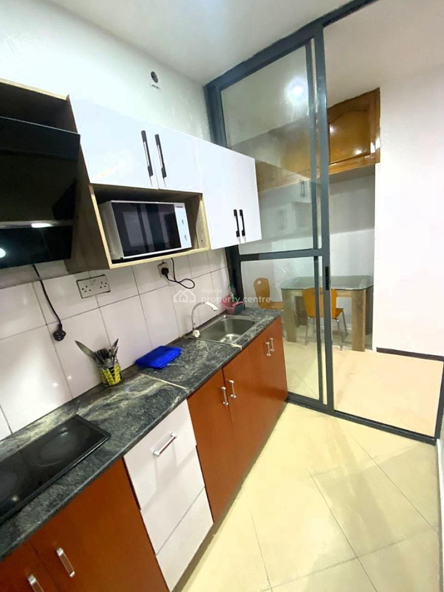 Beautifully Furnished and Serviced Luxury Studio Apartment, Magodo Phase 2 Shangisha, Gra Phase 2, Magodo, Lagos, Self Contain (single Rooms) Short Let