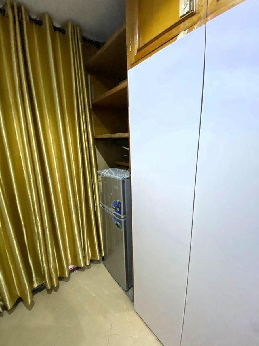 Beautifully Furnished and Serviced Luxury Studio Apartment, Magodo Phase 2 Shangisha, Gra Phase 2, Magodo, Lagos, Self Contain (single Rooms) Short Let