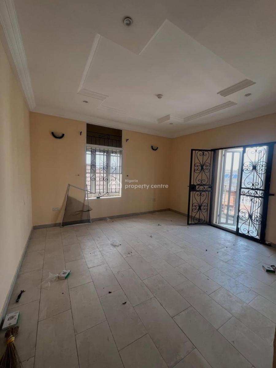 𝐖𝐄𝐋𝐋 𝐌𝐀𝐈𝐍𝐓𝐀𝐈𝐍𝐄𝐃 3 𝐁𝐄𝐃𝐑𝐎𝐎𝐌 𝐀𝐏𝐀𝐑𝐓𝐌𝐄𝐍𝐓, Idado, Lekki, Idado, Lekki, Lagos, Flat / Apartment for Rent