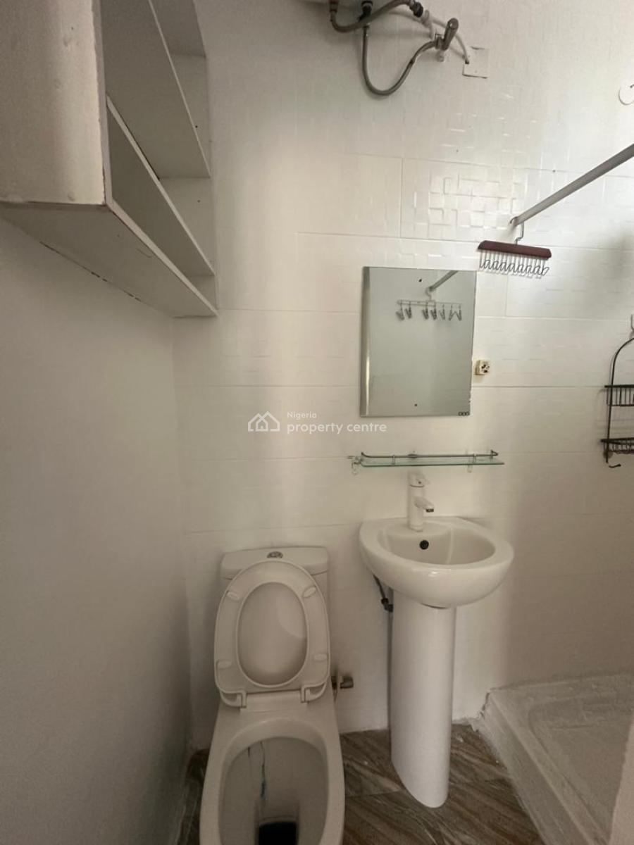 𝐌𝐀𝐈𝐍𝐓𝐀𝐈𝐍𝐄𝐃 3 𝐁𝐄𝐃𝐑𝐎𝐎𝐌 𝐀𝐏𝐀𝐑𝐓𝐌𝐄𝐍𝐓, Lekki Phase 1, Lekki, Lagos, Flat / Apartment for Rent