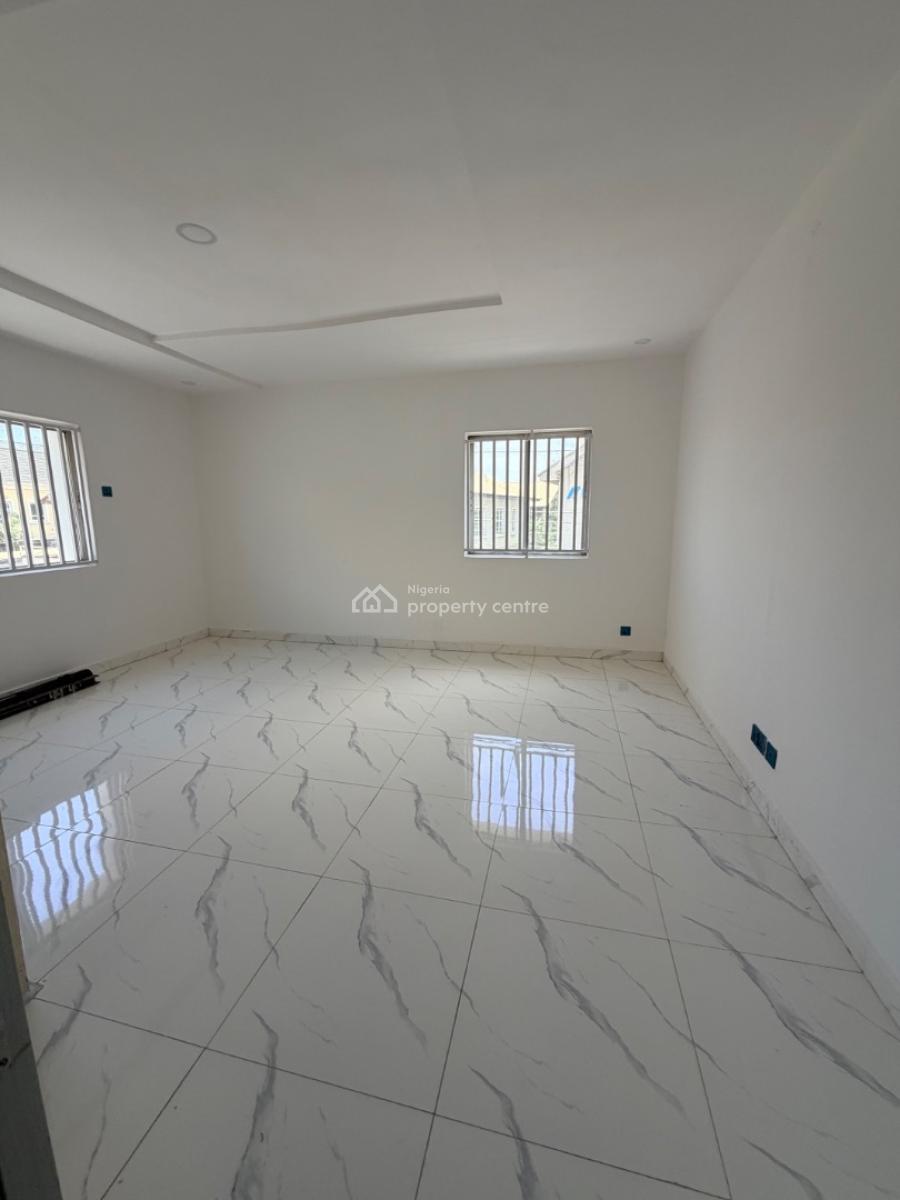 Most Spaciously Built Distress 5 Bedroom Fully Detached with Mini Flat, Maryland, Lagos, Detached Duplex for Sale