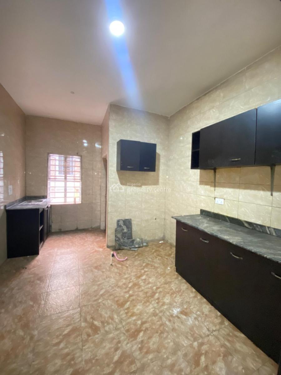 Beautiful 3 Bedroom Apartment, Osapa, Lekki, Lagos, Flat / Apartment for Rent