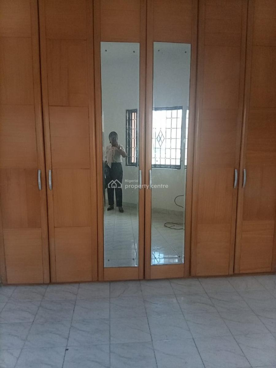 4 Bedroom Duplex with a Service Quater, Lekki Phase 1, Lekki, Lagos, Office Space for Rent