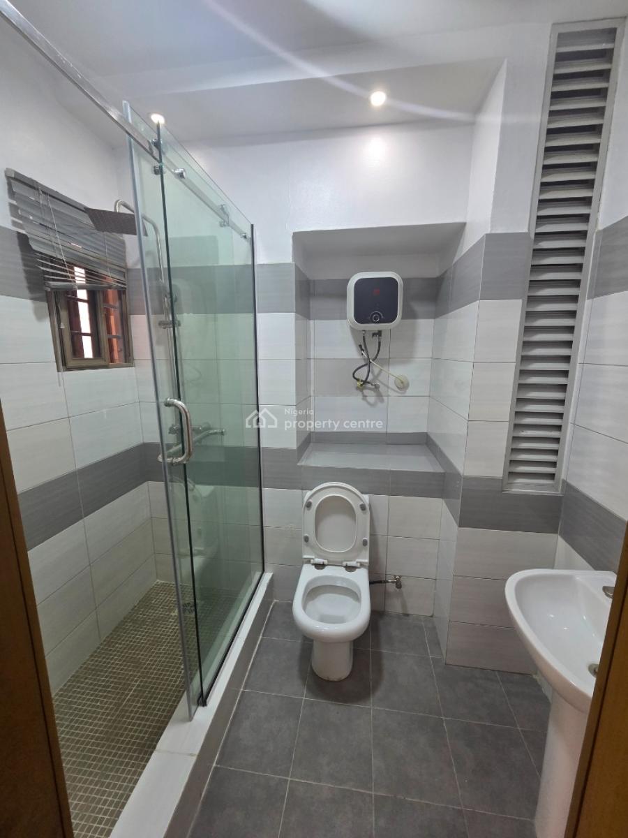 a Serviced 3 Bedroom  Apartment  with a Room Bq, Oniru, Victoria Island (vi), Lagos, Flat / Apartment for Rent