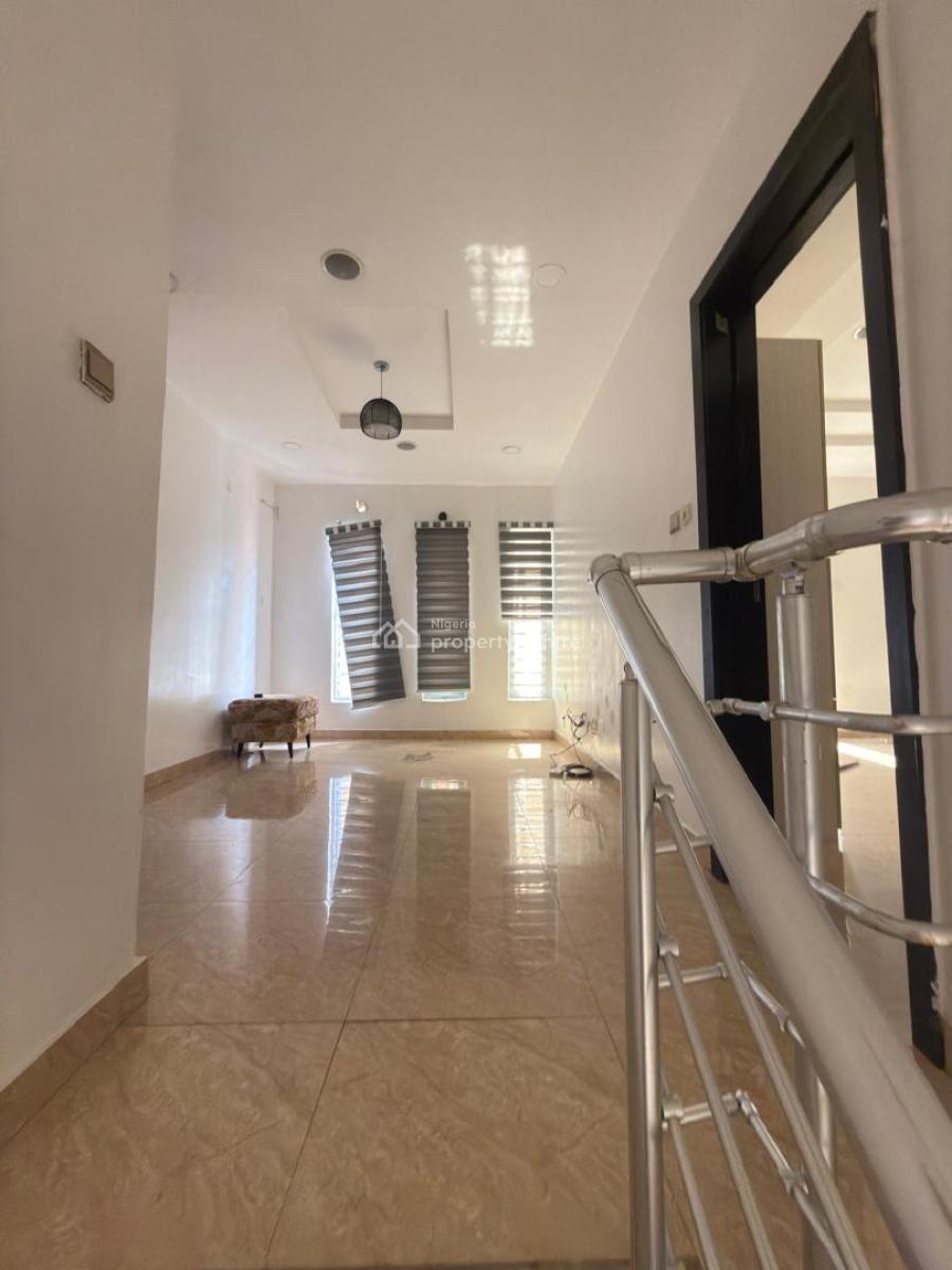 Spacious 4-bedroom Semi-detached Duplex, Chevron, Lekki, Lagos, House for Sale