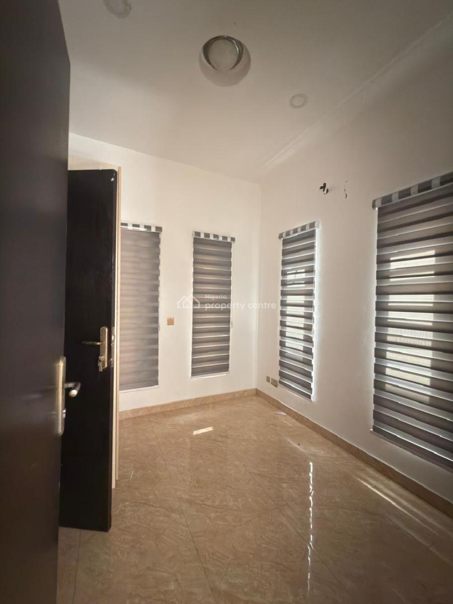 Spacious 4-bedroom Semi-detached Duplex, Chevron, Lekki, Lagos, House for Sale