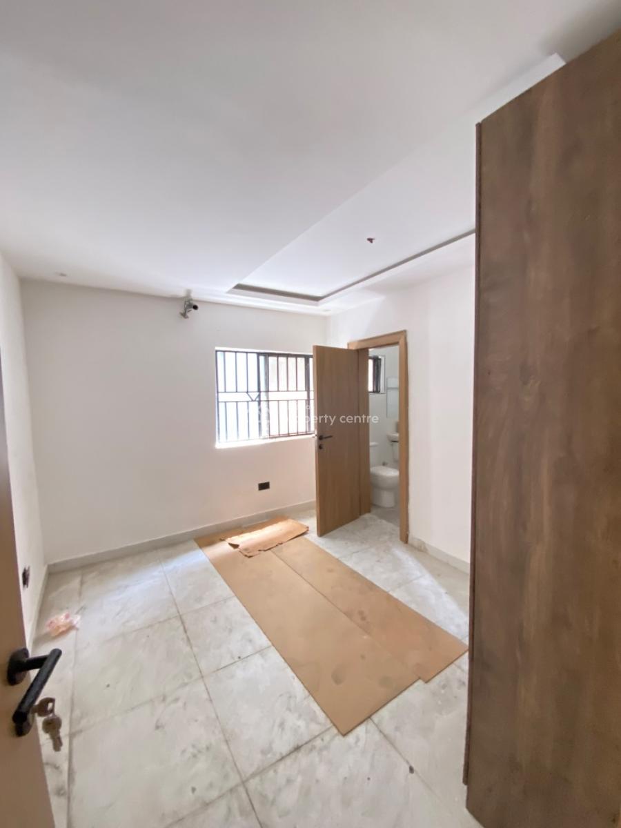 Luxuriously Built 2-bedroom Apartment in a Prime Estate, Ikota, Lekki, Lagos, Flat / Apartment for Rent