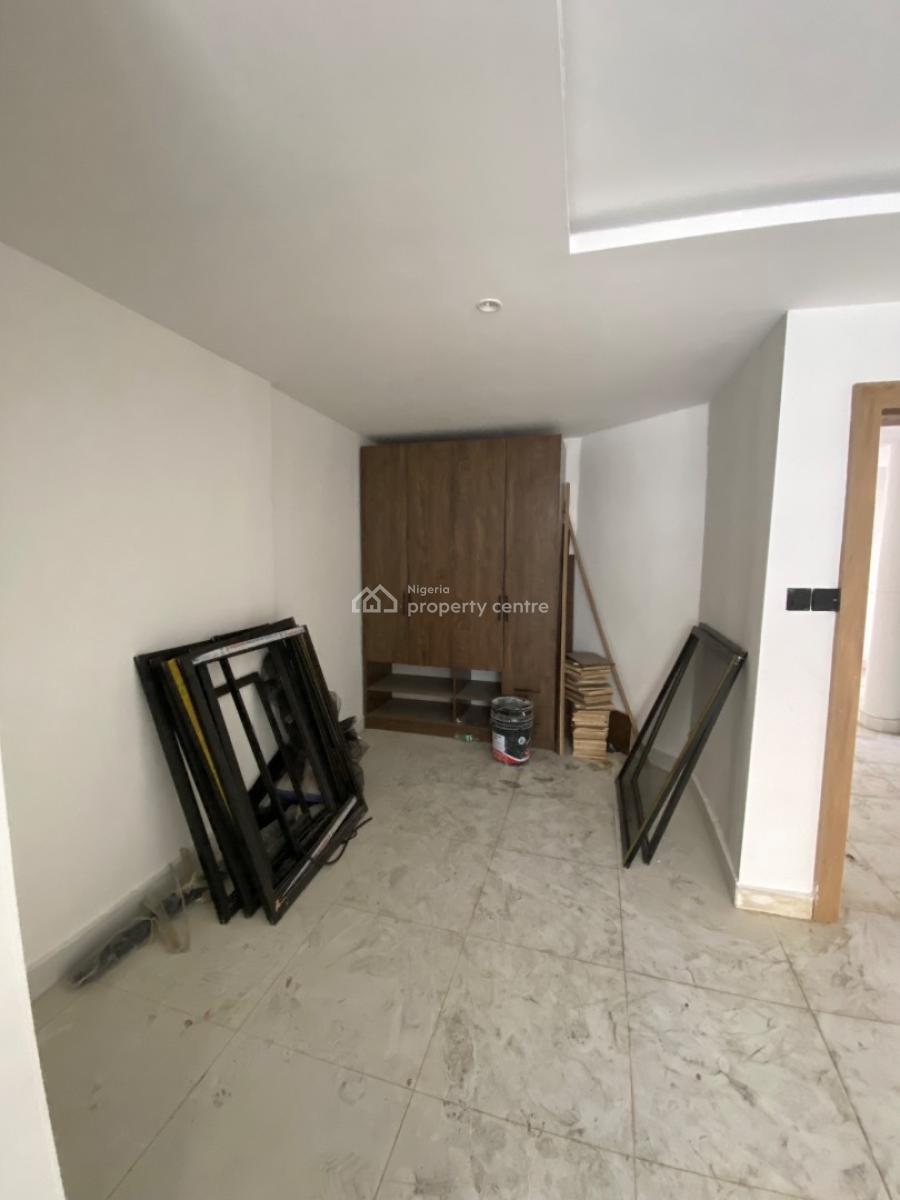 Luxuriously Built 2-bedroom Apartment in a Prime Estate, Ikota, Lekki, Lagos, Flat / Apartment for Rent