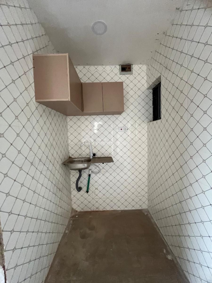 Studio Apartment, Waec Yaba, Yaba, Lagos, Self Contain (single Rooms) for Rent