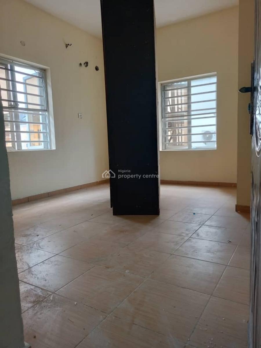 2 Bedroom Flat, Beside Nicon Town Estate Salem Ikate, Lekki, Lagos, Flat / Apartment for Rent