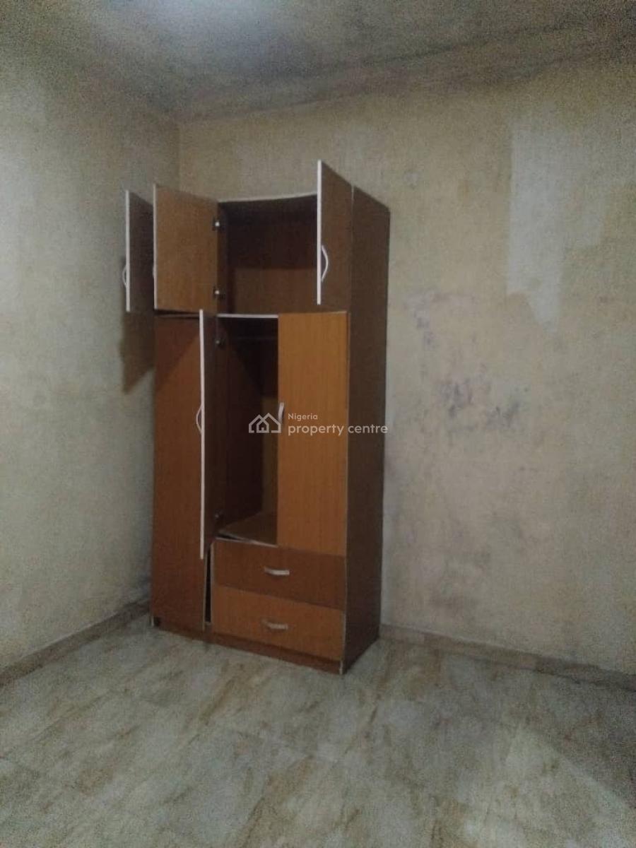 2 Bedroom Flat, Beside Nicon Town Estate Salem Ikate, Lekki, Lagos, Flat / Apartment for Rent
