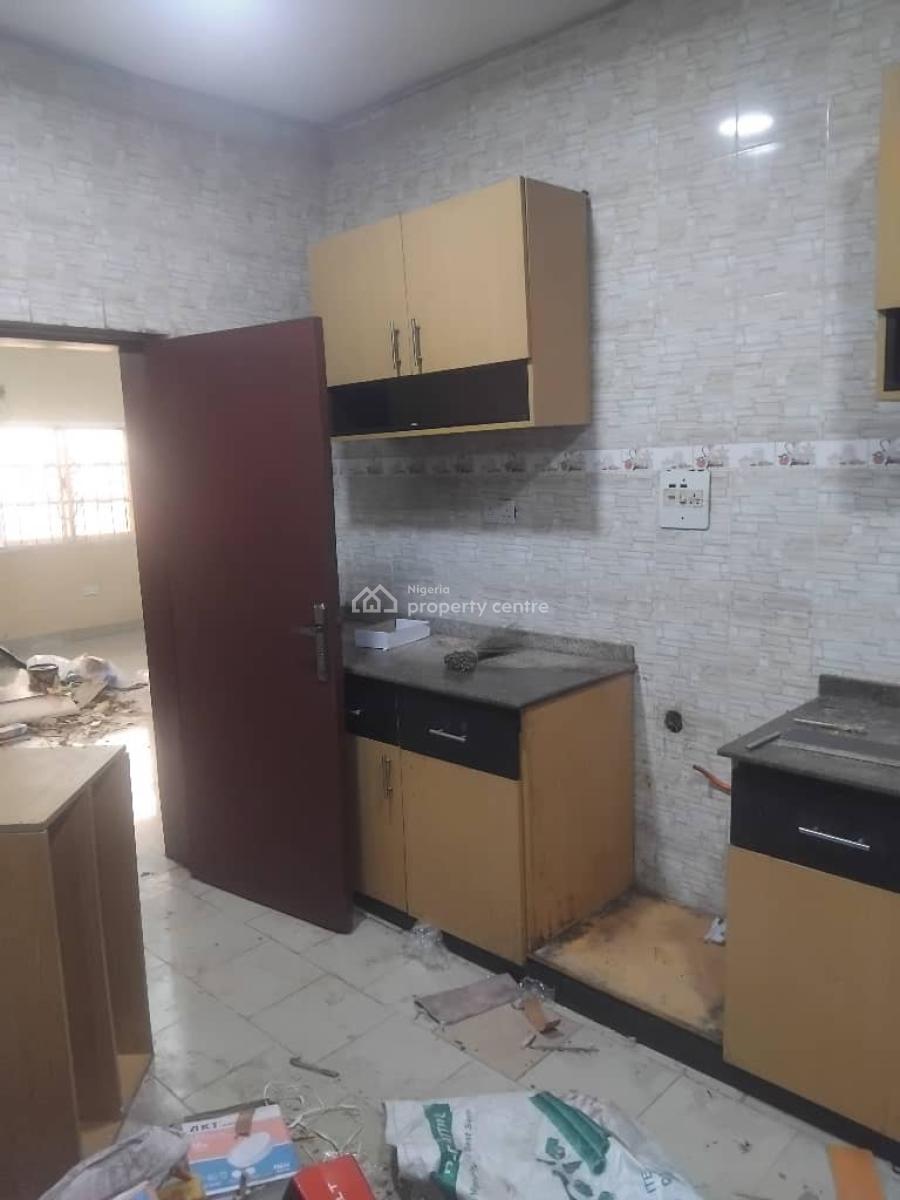 3 Bedroom Flat with a Bq, Ikate Road, Ikate Elegushi, Lekki, Lagos, Flat / Apartment for Rent