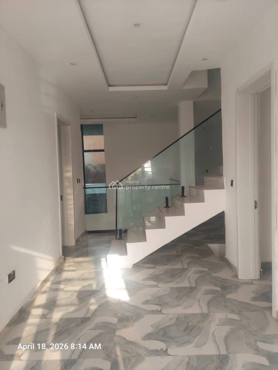 5 Bedrooms Fully Detached for Sal£ at Mary Land Ikeja, Maryland, Maryland, Lagos, Detached Duplex for Sale