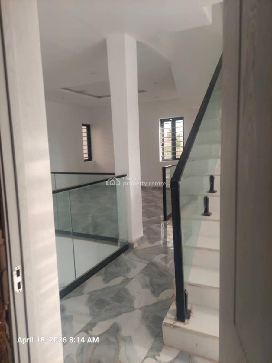 5 Bedrooms Fully Detached for Sal£ at Mary Land Ikeja, Maryland, Maryland, Lagos, Detached Duplex for Sale