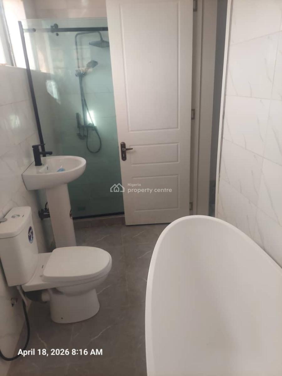 5 Bedrooms Fully Detached for Sal£ at Mary Land Ikeja, Maryland, Maryland, Lagos, Detached Duplex for Sale