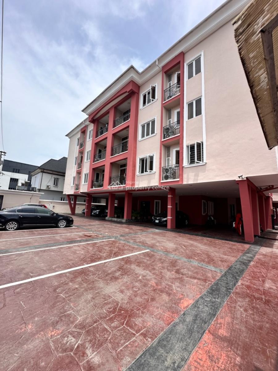 Spacious and Serviced 3bedroom Apartment, Chevron Drive Estate, Lekki, Lagos, Terraced Bungalow for Rent