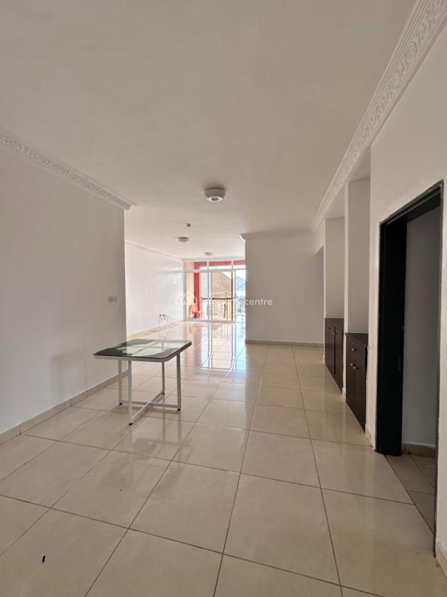 Spacious and Serviced 3bedroom Apartment, Chevron Drive Estate, Lekki, Lagos, Terraced Bungalow for Rent