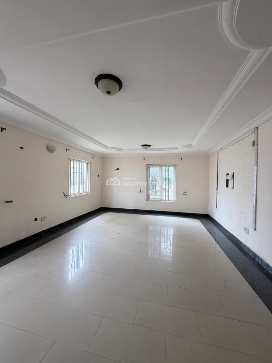 a Well Maintained & Capacious 4 Bedrooms Semi-detached Duplex with Bq, Megamound Estate, Lekki County Homes, Ikota, Lekki, Lagos, Semi-detached Duplex for Sale