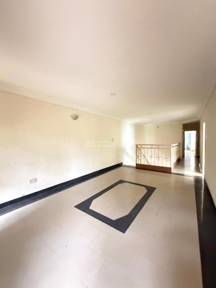 a Well Maintained & Capacious 4 Bedrooms Semi-detached Duplex with Bq, Megamound Estate, Lekki County Homes, Ikota, Lekki, Lagos, Semi-detached Duplex for Sale