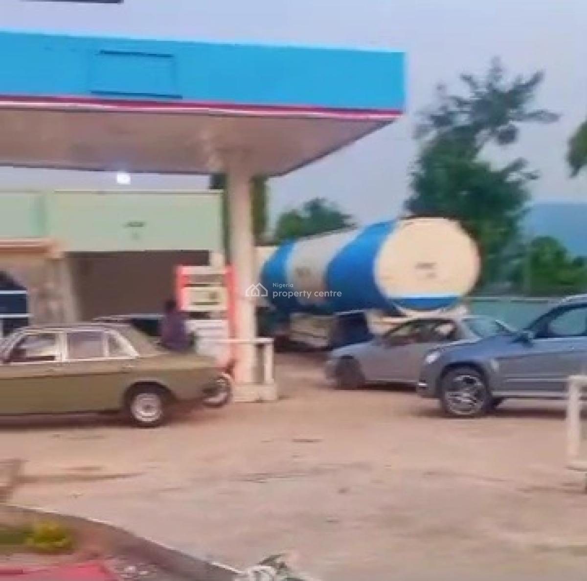 Filling Station, Nyanya - Karshi Express, Karu, Nasarawa, Filling Station for Sale