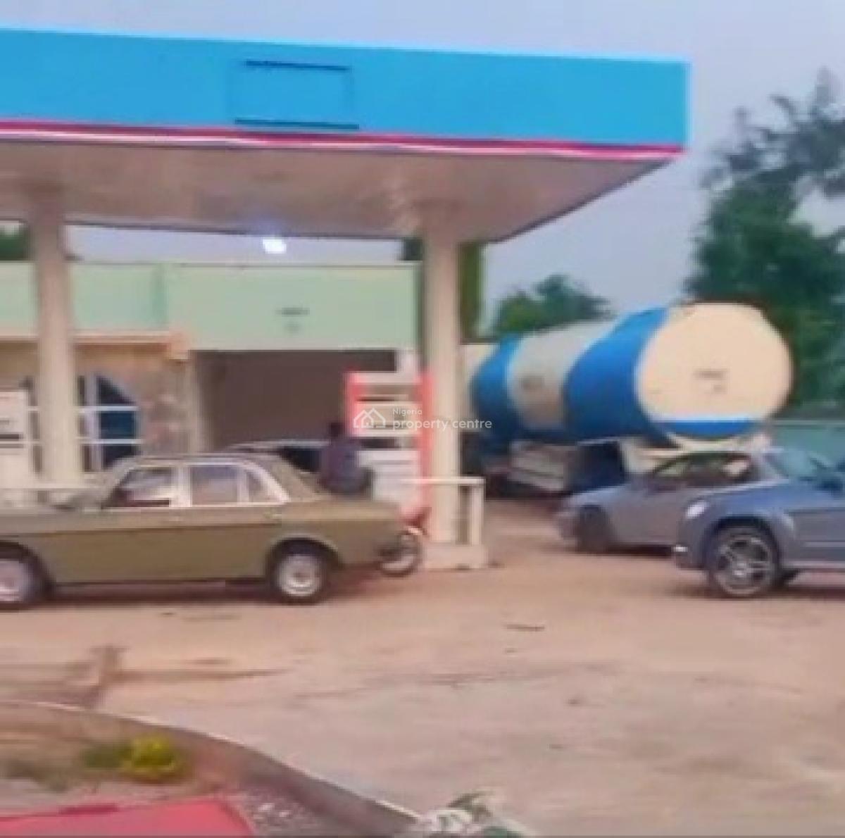 Filling Station, Nyanya - Karshi Express, Karu, Nasarawa, Filling Station for Sale