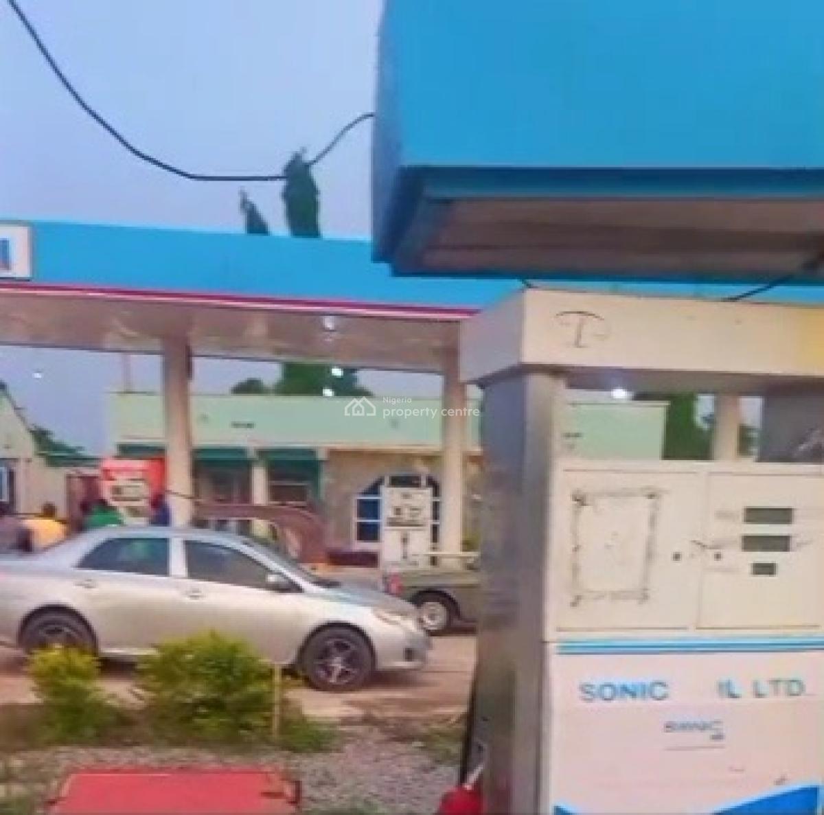 Filling Station, Nyanya - Karshi Express, Karu, Nasarawa, Filling Station for Sale