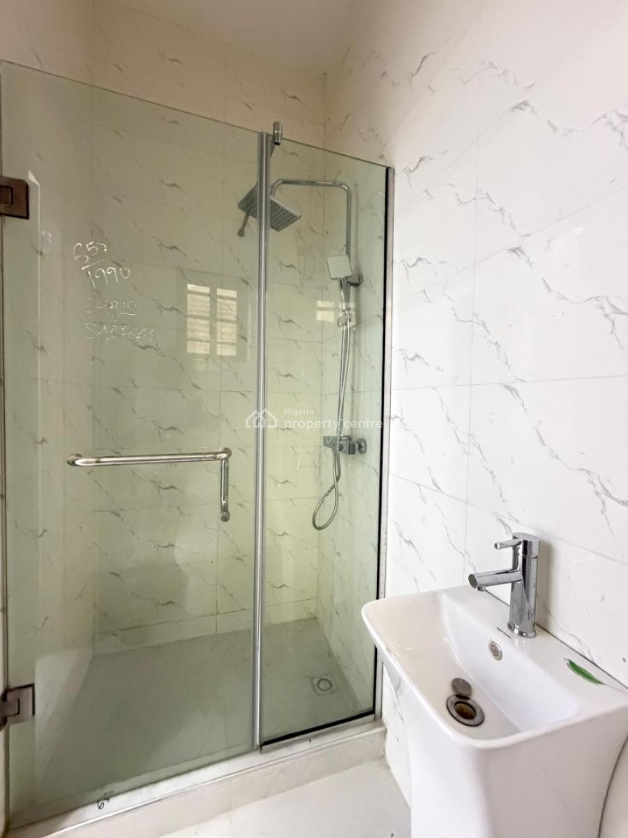 Executive 5 Bedrooms Fully Detached Duplex with a Room Bq and More, Gra Phase 2, Magodo, Lagos, Detached Duplex for Sale