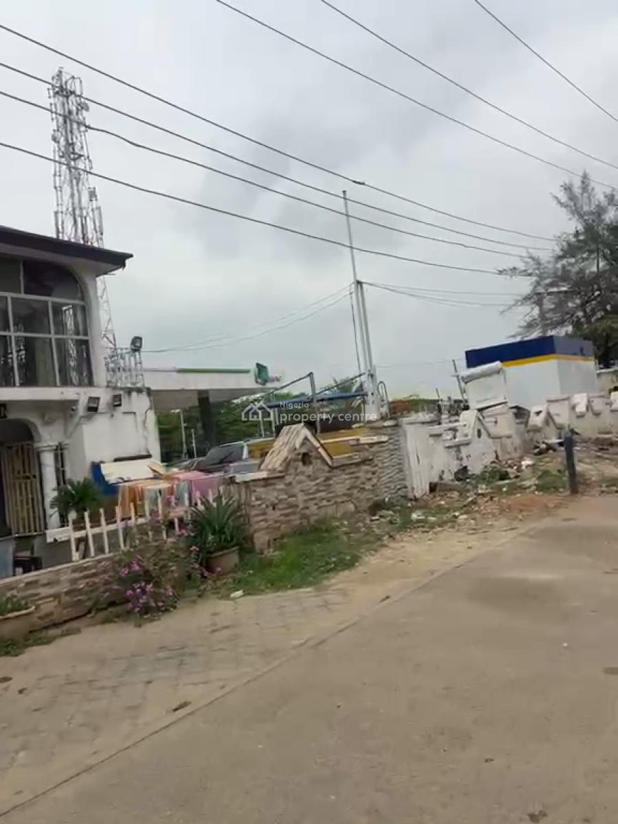 a Functioning Filling Station with a Fully Occupied Plaza, Ahmadu Bello Way, Area 11, Garki, Abuja, Filling Station for Sale