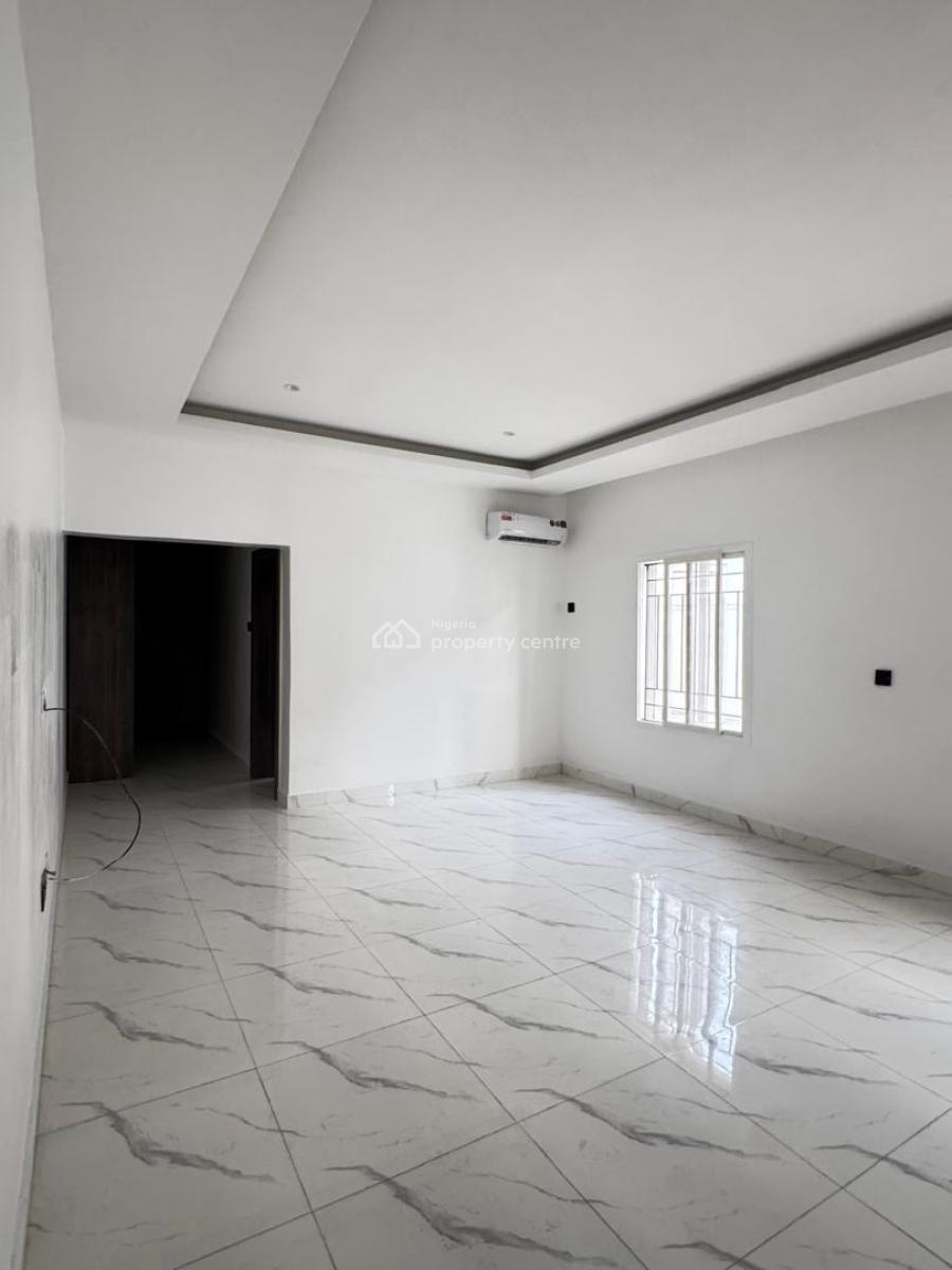 a Fully  Detached  5 Bedroom House with 2 Rooms Bq, Lekki Phase 1, Lekki, Lagos, Detached Duplex for Rent