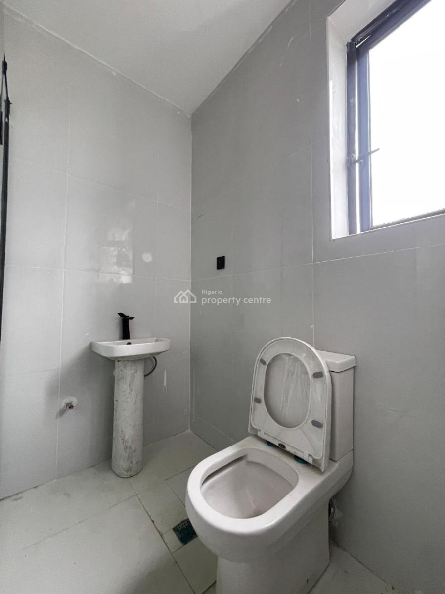 Affordable 2 Bedroom Serviced Apartment, Lekki Phase 1, Lekki, Lagos, Flat / Apartment for Sale