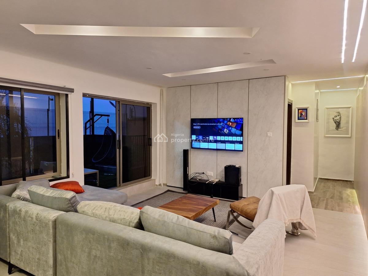 a Luxury & Fully Furnished  1 Bedroom  Apartment, Banana Island, Ikoyi, Lagos, Mini Flat (room and Parlour) for Rent