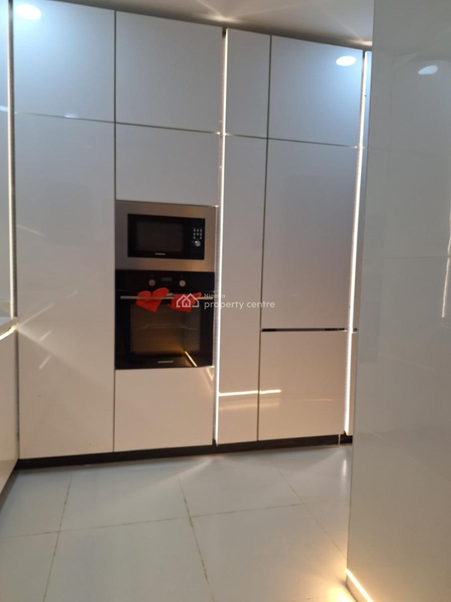 a Luxury & Fully Furnished  1 Bedroom  Apartment, Banana Island, Ikoyi, Lagos, Mini Flat (room and Parlour) for Rent