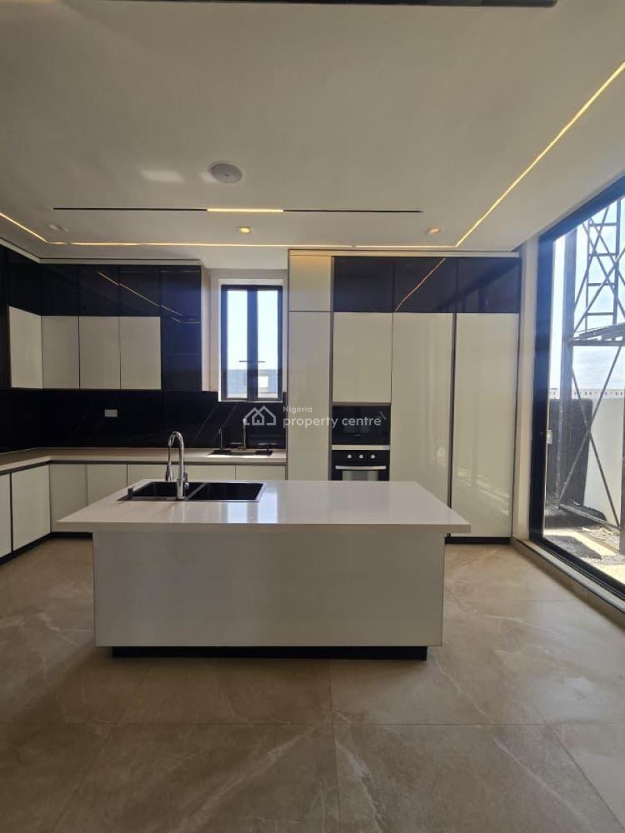 Luxury 5-bedroom Detached Duplex Located in a Secure Gated Estate, Lekki Phase One, Lekki, Lagos, Detached Duplex for Sale