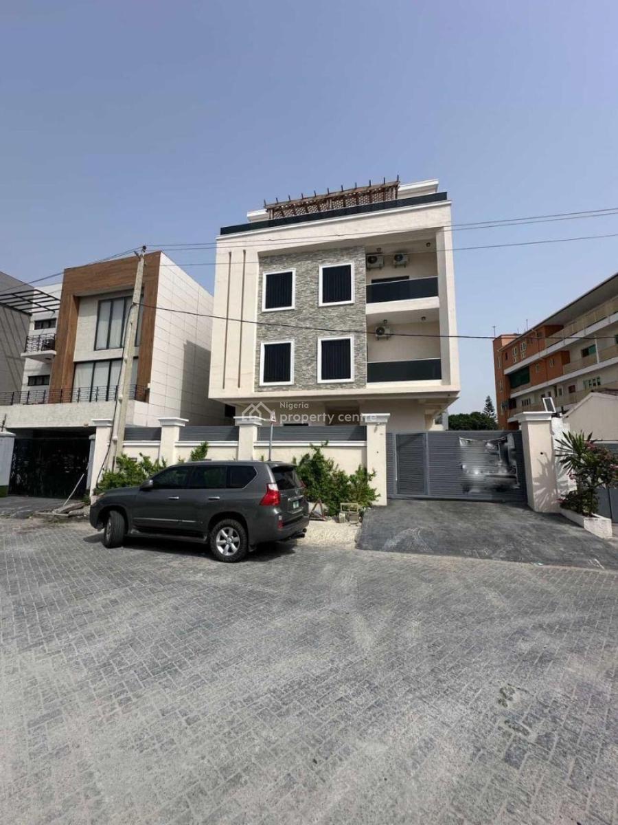 Spacious 6-bedroom Fully Detached Duplex with 2 Boys Quarters, Lekki Phase One, Lekki, Lagos, Detached Duplex for Sale