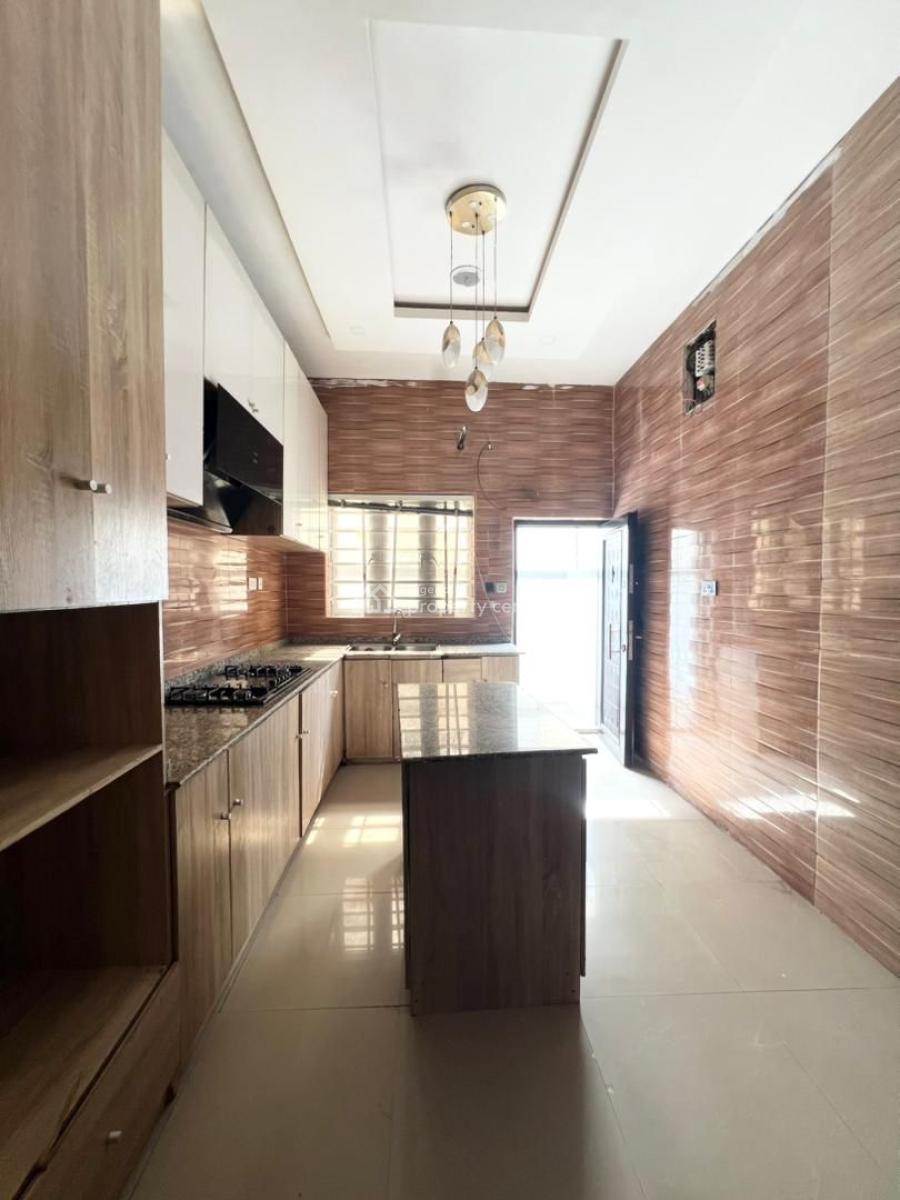 a Luxury 4 Bedrooms Semi Detached Duplex with Bq, Ologolo Axis, Lekki, Lagos, Flat / Apartment for Rent