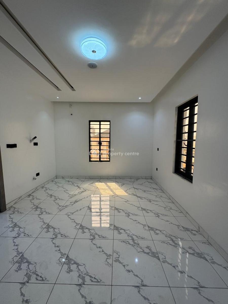 Contemporary 4 Bedrooms Terraced Duplex with Bq. Ideal for Luxury Living, Lekki Phase 1, Lekki, Lagos, Terraced Duplex for Sale