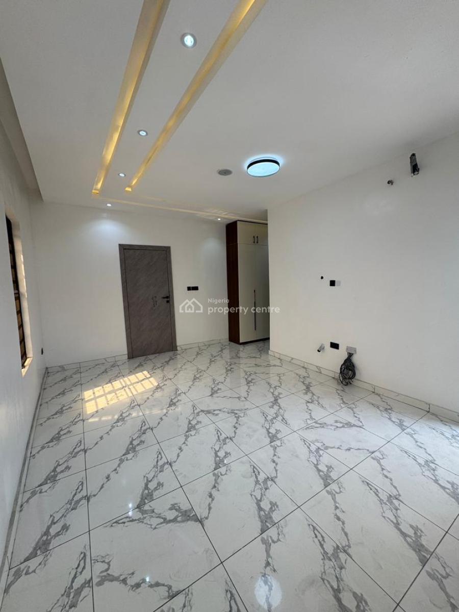 Contemporary 4 Bedrooms Terraced Duplex with Bq. Ideal for Luxury Living, Lekki Phase 1, Lekki, Lagos, Terraced Duplex for Sale