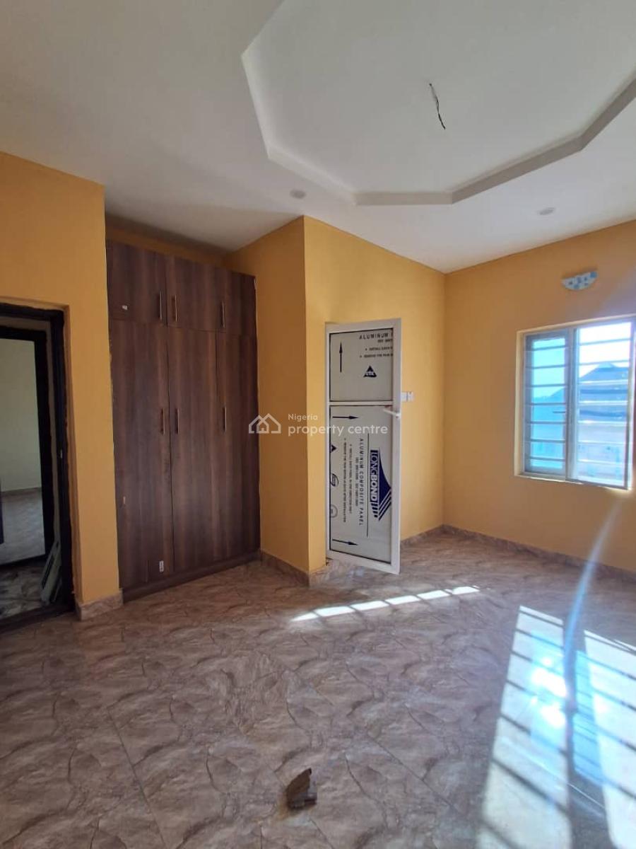 Very Clean and Spacious 2 Bedroom Apartment ( Upstairs), Ado Road,ado, Ajah, Lagos, Flat / Apartment for Rent